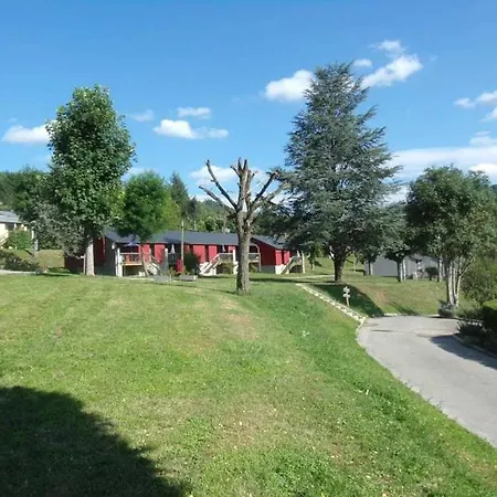 Parque de Campismo 3 Etoiles - Piscine - Eeeggf